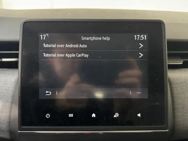 Mitsubishi Colt 1.0T MT Intense 2024 Benzine 32