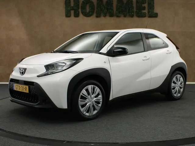Toyota Aygo X 1.0 VVT-i S-CVT Play 2023 Benzine