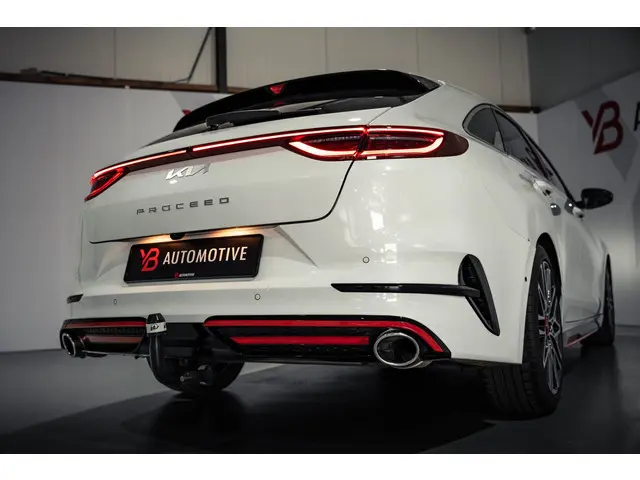 Kia ProCeed 1.6 T-GDI GT 2023 Benzine 17