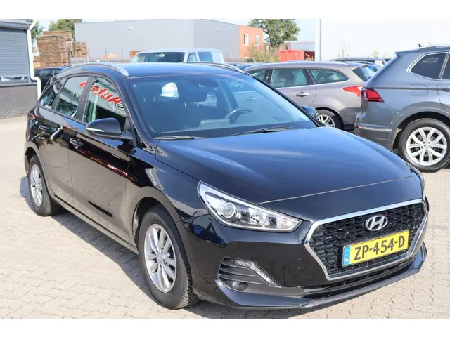 Hyundai i30 Wagon 1.4 T-GDI Comfort 2019 Benzine 11