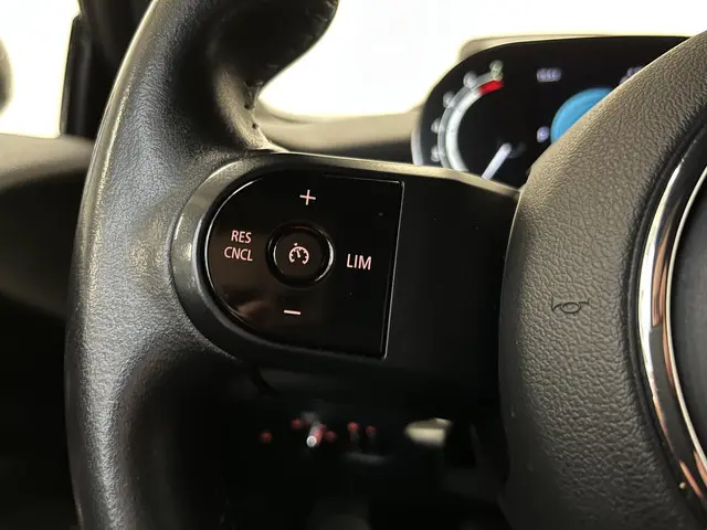 MINI Cooper 1.5 Business Edition 2021 Benzine 27