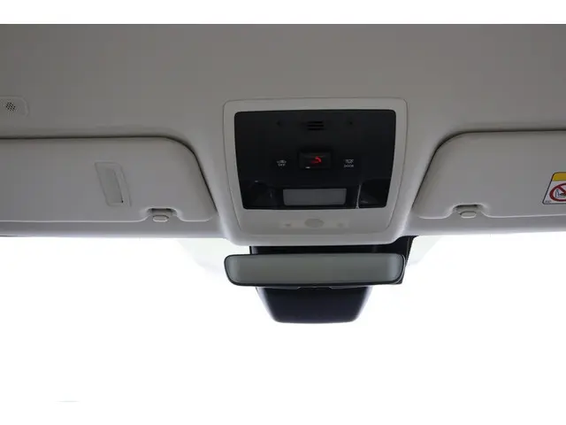 Lexus UX 300h Luxury Line 2024 Hybride Benzine 30