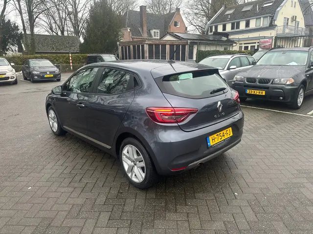 Renault Clio 1.0 TCe Zen , navigatie , pdc 2020 Benzine 4