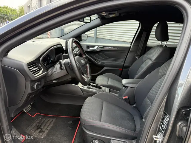 Ford Focus 1.5 EcoBlue ST Line AUTOMAAT 2018 Diesel 9