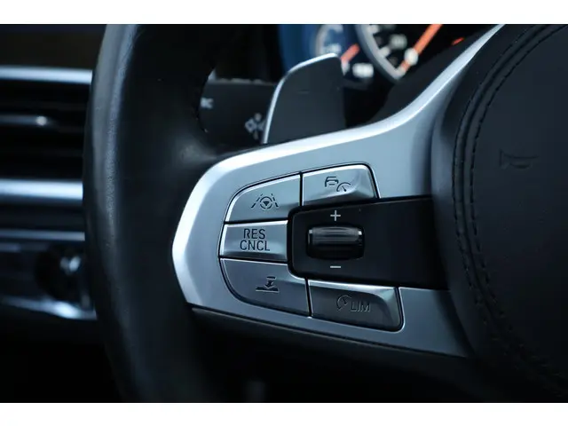 BMW 7 Serie 740d xDrive High Executive 2019 Diesel 18