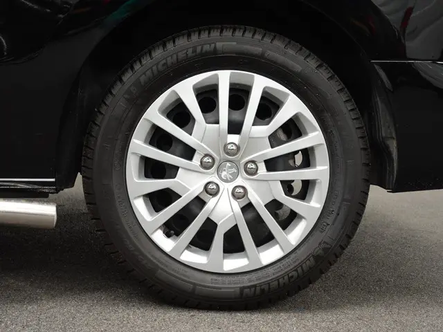 Peugeot Expert 1.5 BlueHDI L2 2023 Diesel 6