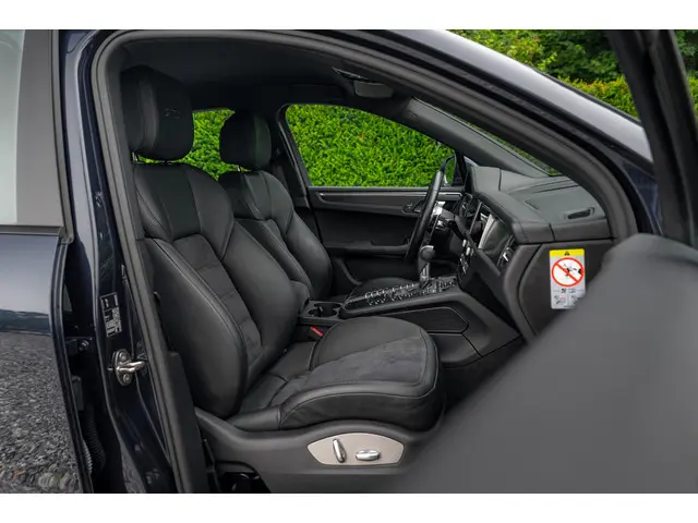 Porsche Macan 2.9 GTS 2020 Benzine 9
