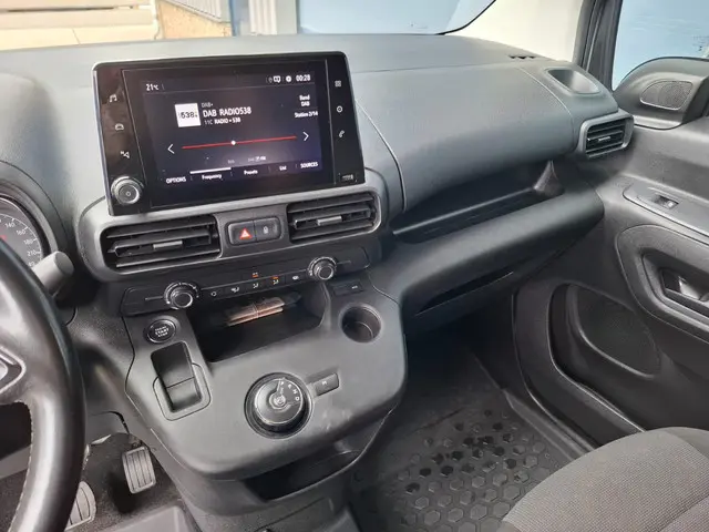 Opel Combo 1.5D L2H1 Edition 2021 Diesel 26