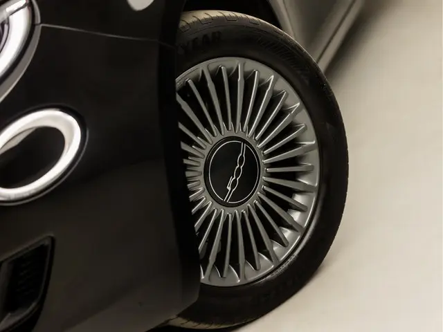 Fiat 500e C Sport Icon 42 kWh 2021 Elektrisch 29