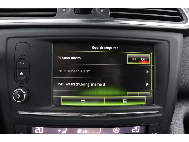 Renault Kadjar TCe 130 EDC Limited 2017 Benzine 17