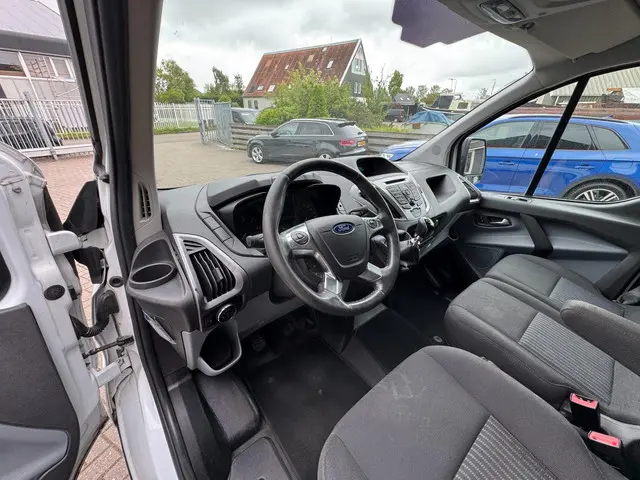 Ford Transit Custom 270 2.2 TDCI L1H1 Trend 2015 Diesel 14
