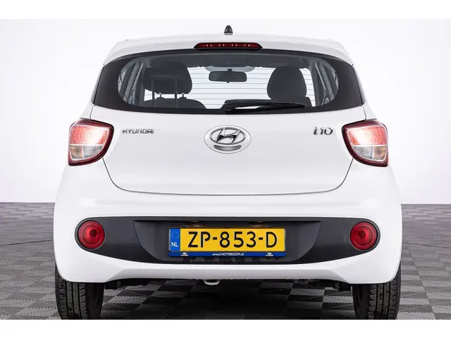 Hyundai i10 1.0i Comfort | AIRCO | BLUETOOTH . 2019 Benzine 31