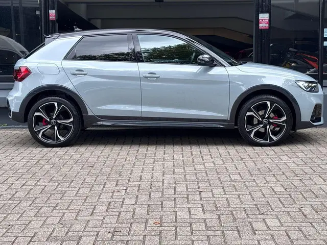 Audi A1 citycarver 35 TFSI S-Line Edition 2021 Benzine 7