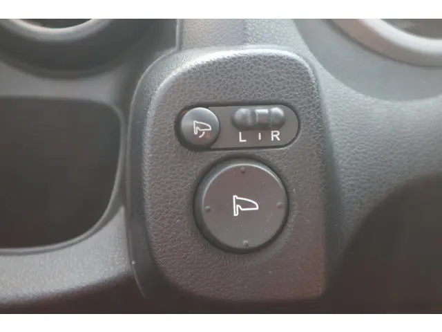 Honda Jazz 1.4 Elegance 2013 Benzine 23