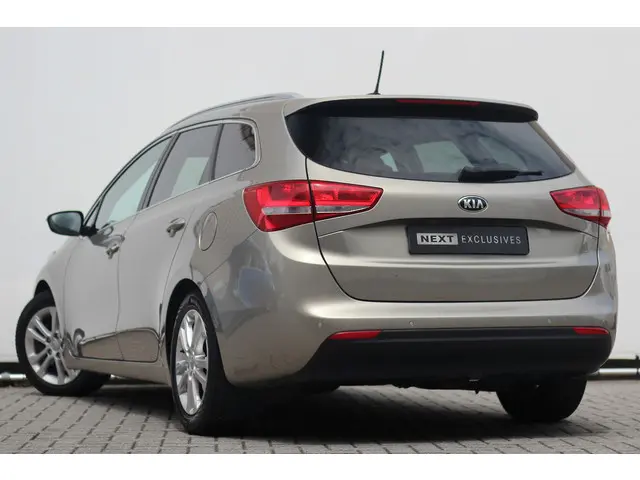 Kia cee'd Sportswagon 1.6 GDI DynamicLine 2015 Benzine 9