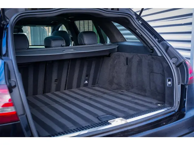 Mercedes-Benz C-Klasse Estate AMG 63 S 2015 Benzine 30