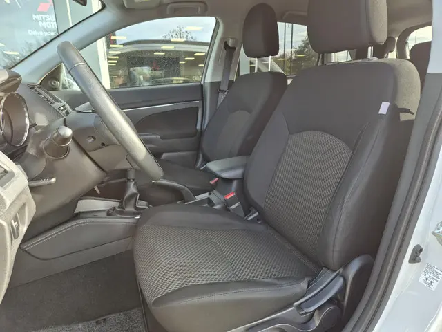 Mitsubishi ASX 1.6 Cleartec Life 2019 Benzine 25