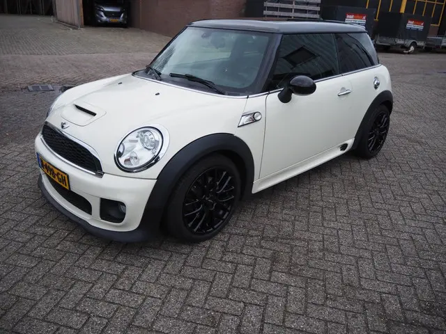 MINI Cooper S Mini 1.6 Westminster works 2013 Benzine 6