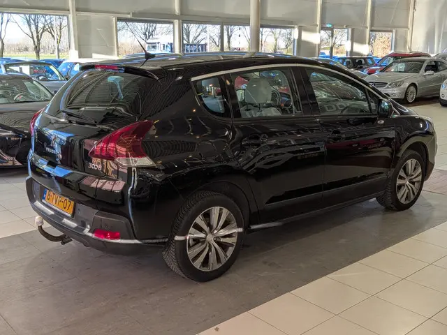 Peugeot 3008 1.6 THP Active 2014 Benzine 4
