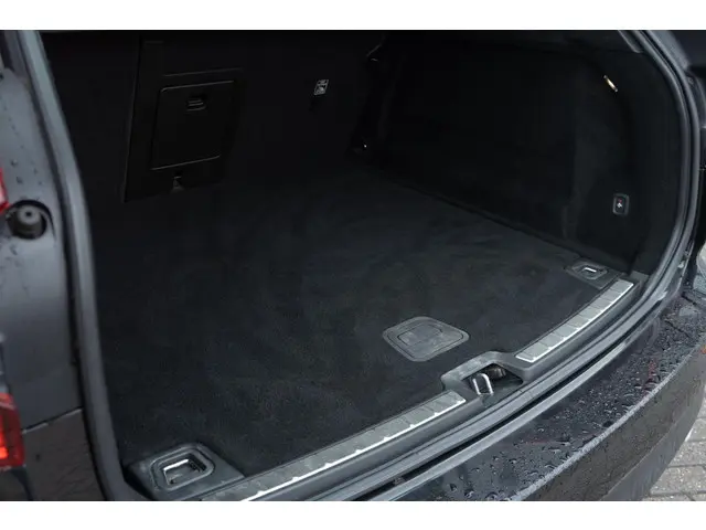 Volvo XC60 B5 Momentum Pro 2020 Benzine 17