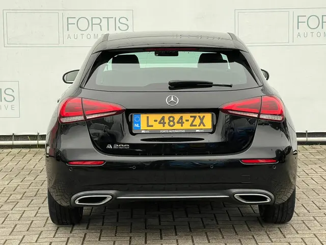 Mercedes-Benz A-Klasse 200 2019 Benzine 12