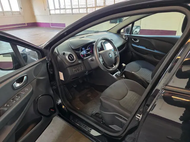 Renault Clio 0.9 TCe Intens 2017 Benzine 8