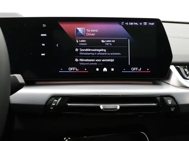 BMW iX2 eDrive20 2025 Elektrisch 12