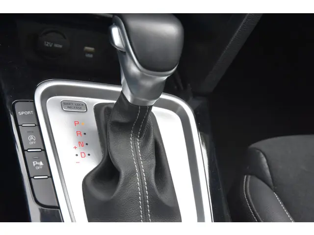 Kia ProCeed 1.5 T-GDI GT-PlusLine 2021 Benzine 18
