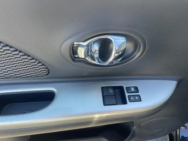 Nissan Micra 1.2 Connect Edition 2015 Benzine 9