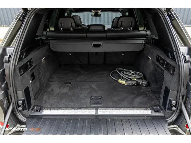 BMW X5 xDrive45e M-sport Manhattan 2021 Hybride Benzine 31