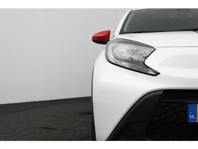 Toyota Aygo X 1.0 VVT-i MT Play 2023 Benzine 33