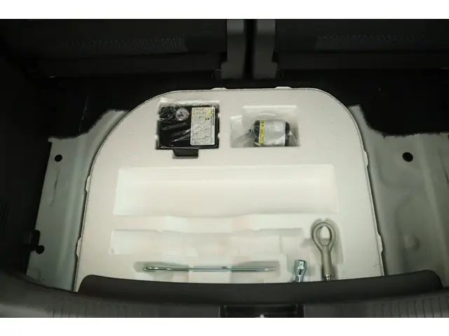 Suzuki Ignis 1.2 Smart Hybrid Style 2021 Benzine 34