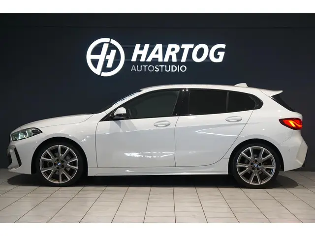 BMW 1 Serie 118i 2020 Benzine 6