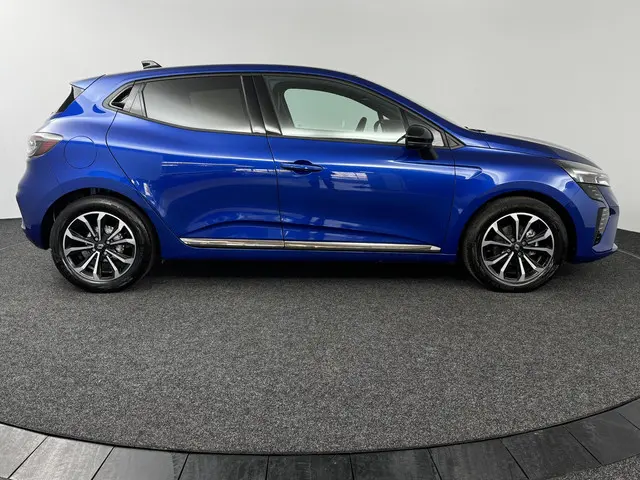 Renault Clio 1.0 TCe 90 Techno 2024 Benzine 17