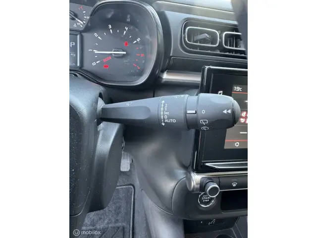 Citroën C3 1.2 PureTech Feel Edition 2023 Benzine 24