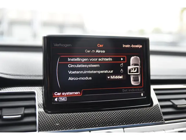 Audi S8 4.0 TFSI S8 quattro Pro Line+ 2013 Benzine 39