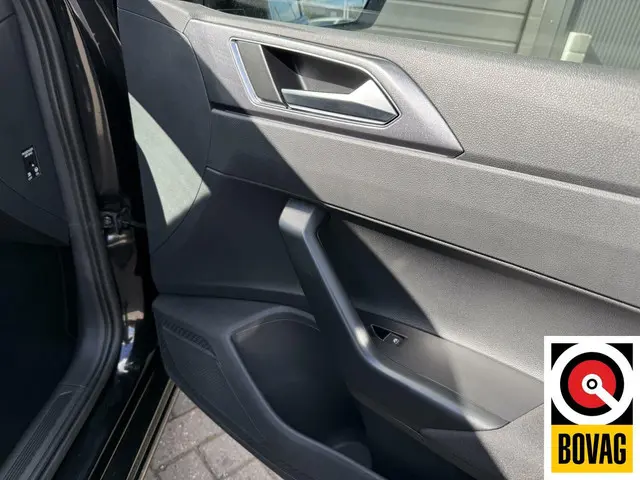 Volkswagen Polo 1.0 TSI Life Edition 2024 Benzine 28