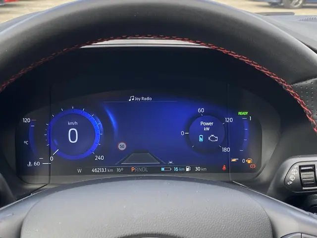 Ford Kuga 2.5 PHEV ST-Line X 2021 Hybride Benzine 31