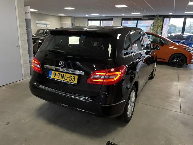 Mercedes-Benz B-Klasse 180 Ambition 2014 Benzine 6