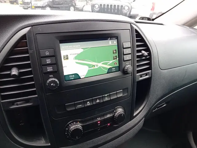 Mercedes-Benz Vito 116 CDI Extra Lang 2022 Diesel 11