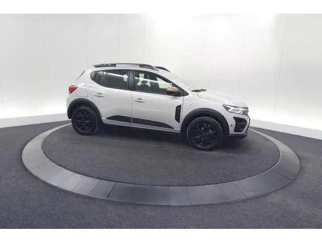 Dacia Sandero Stepway TCe 90 Extreme 2024 Benzine 7