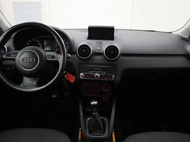 Audi A1 Sportback 1.0 TFSI/95PK Advance 2018 Benzine 4