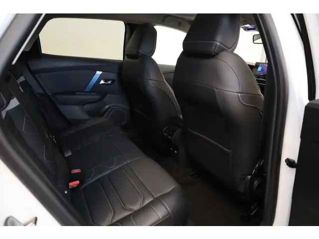 Citroën ë-C4 Shine 50 kWh 2022 Elektrisch 18