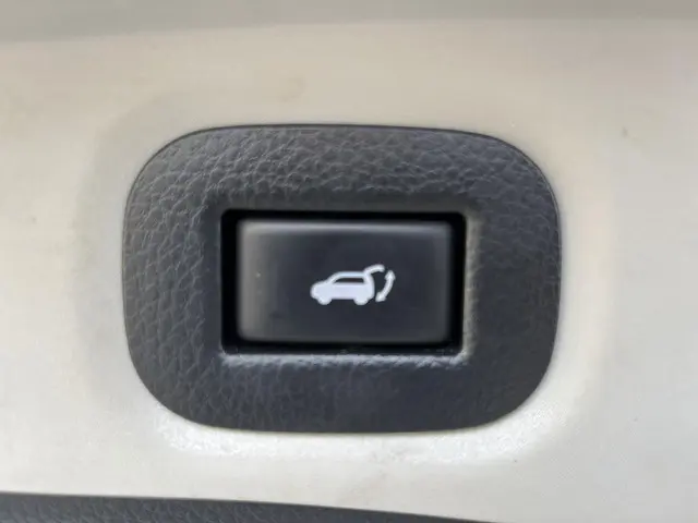 Nissan X-Trail 1.6 DIG-T N-Connecta 7p. 2018 Benzine 32