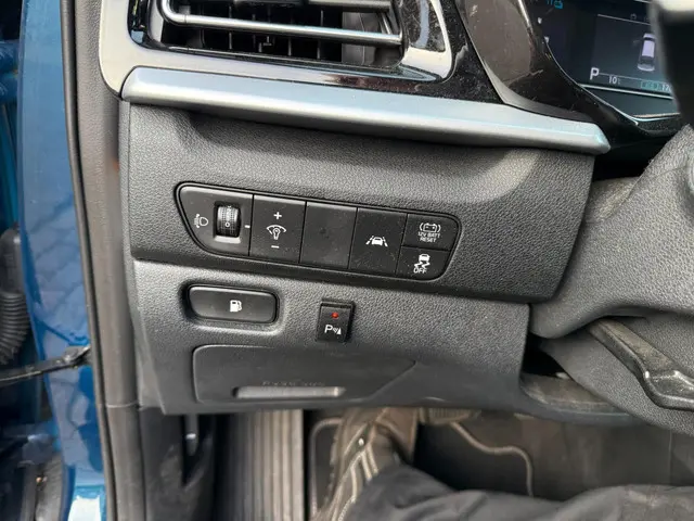 Kia Niro 1.6 GDi Hybrid DynamicLine 2021 Hybride Benzine 6