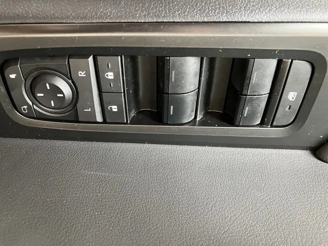 Lexus UX 300h Urban Line 2024 Hybride Benzine 5