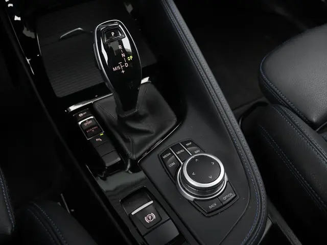 BMW X1 sDrive18i 2021 Benzine 20