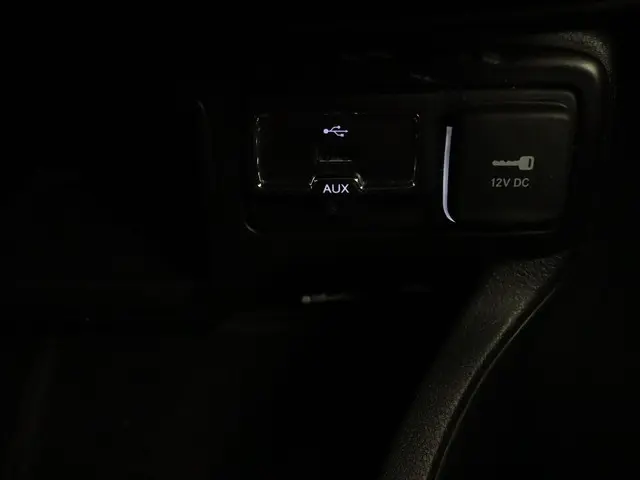 Jeep Renegade 1.3T DDCT Longitude 2020 Benzine 33