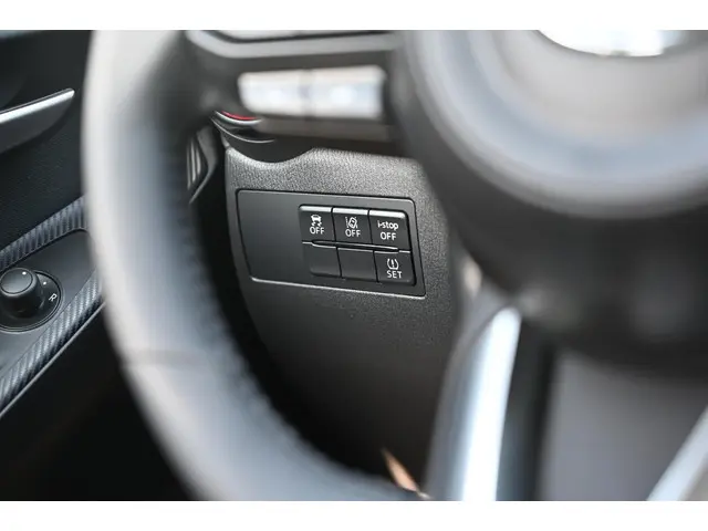 Mazda 2 SkyActiv-G 90 automaat Homura 2024 Benzine 9