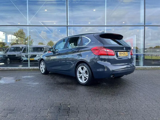 BMW 2 Serie Active Tourer 225xe 2015 Hybride Benzine 3